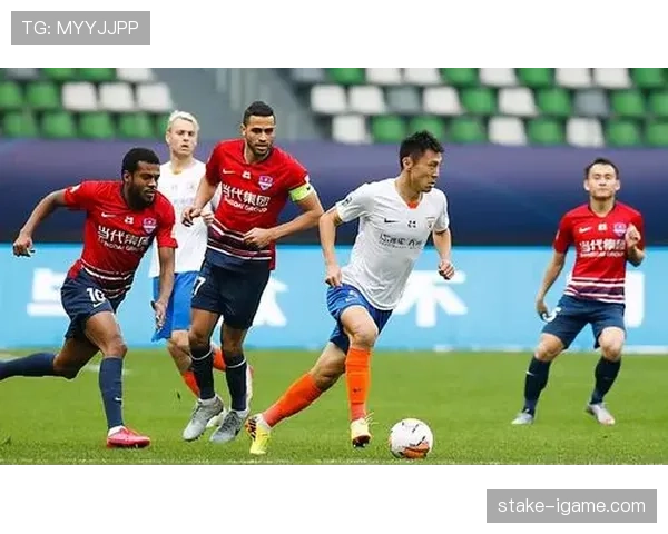 若昂·坎塞洛关键发挥助球队逆转取胜，表现亮眼引关注