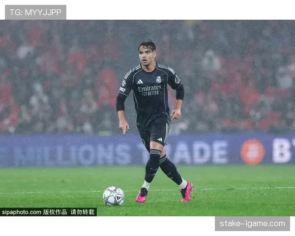 本泽马前锋价值飙升，市场竞争力显著增强引热议