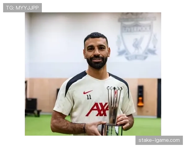 萨拉赫的远射绝技持续提升，展现出足球比赛中的独特魅力和竞争力。